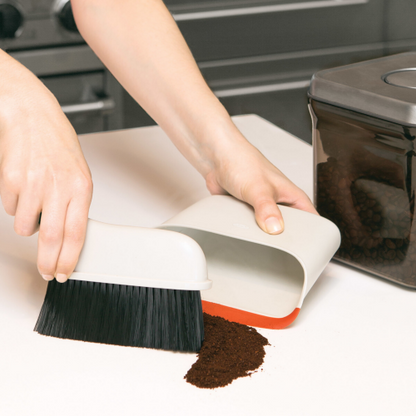 Compacte Stoffer en Blik